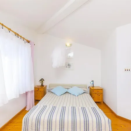 House Ivno * Vela Luka